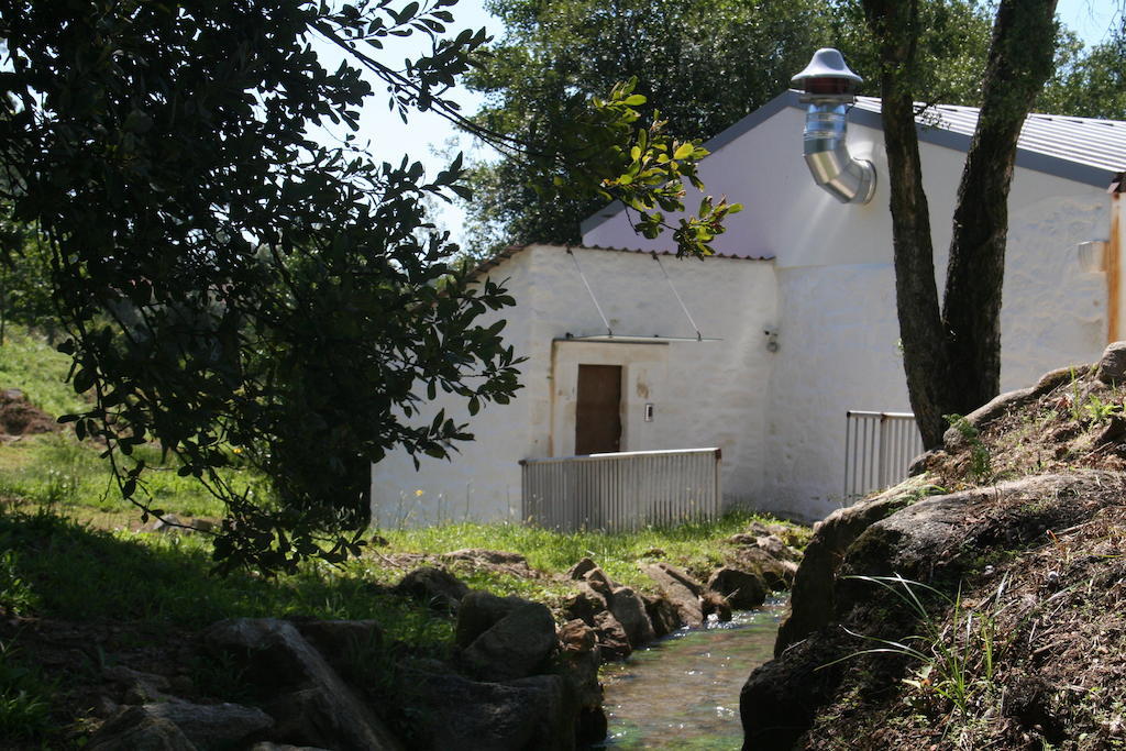 Estabulo De Valinhas Vitorino dos Piães