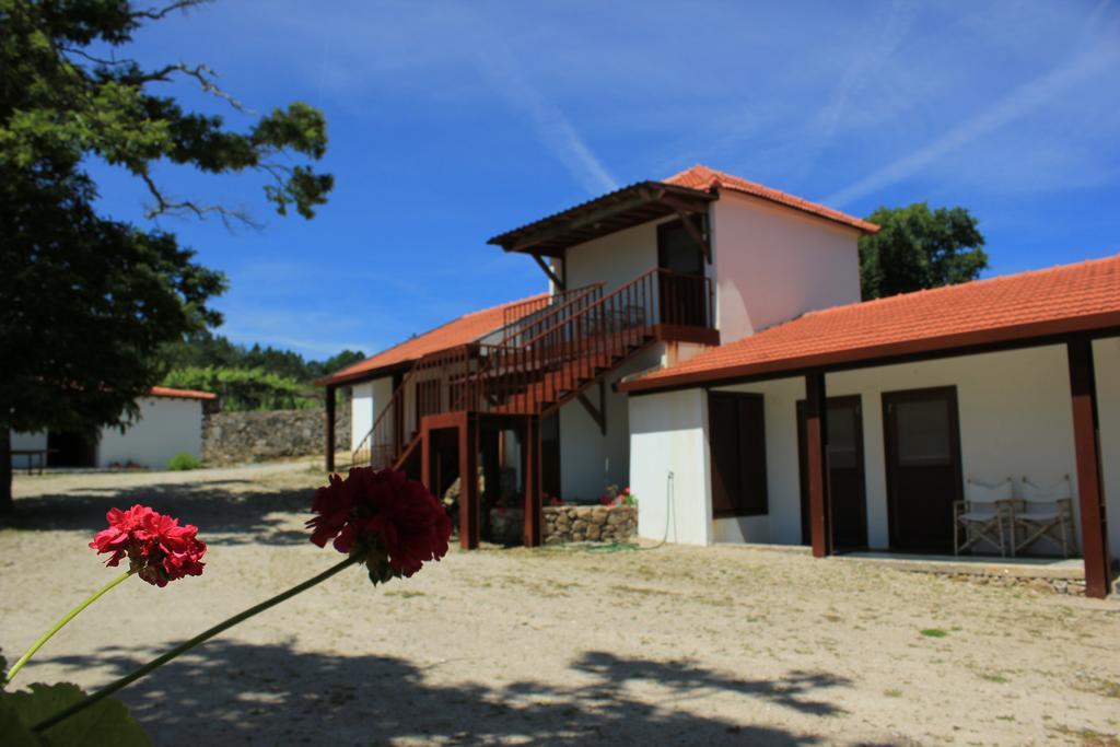 Estabulo De Valinhas Alojamento de Turismo Rural Vitorino dos Piães